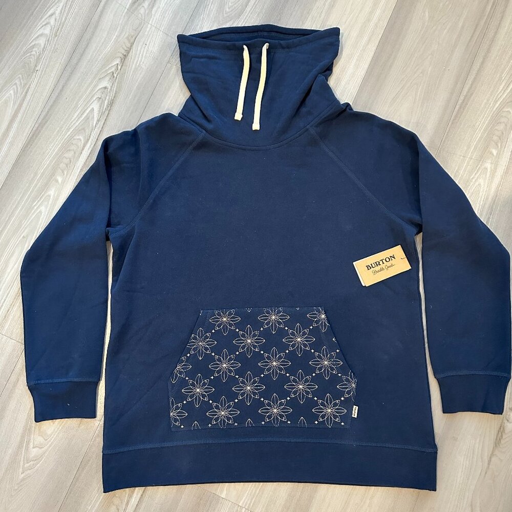 Burton Women’s Indietrip Crushneck Sweater - Dress Blue with Snowflake Detail